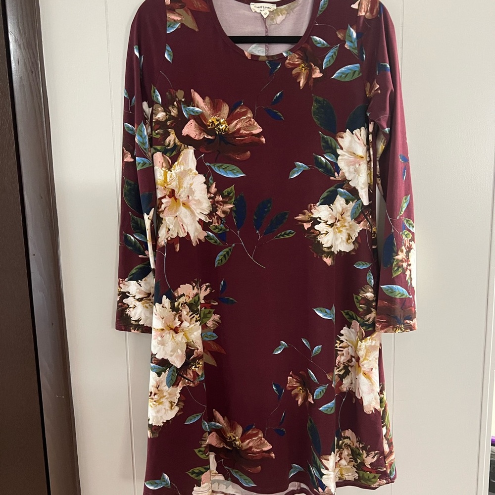 Medium Mint Julep boutique floral dress